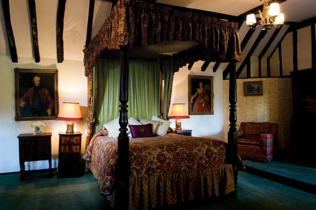 Ghyll Manor Country Hotel Horsham Room photo