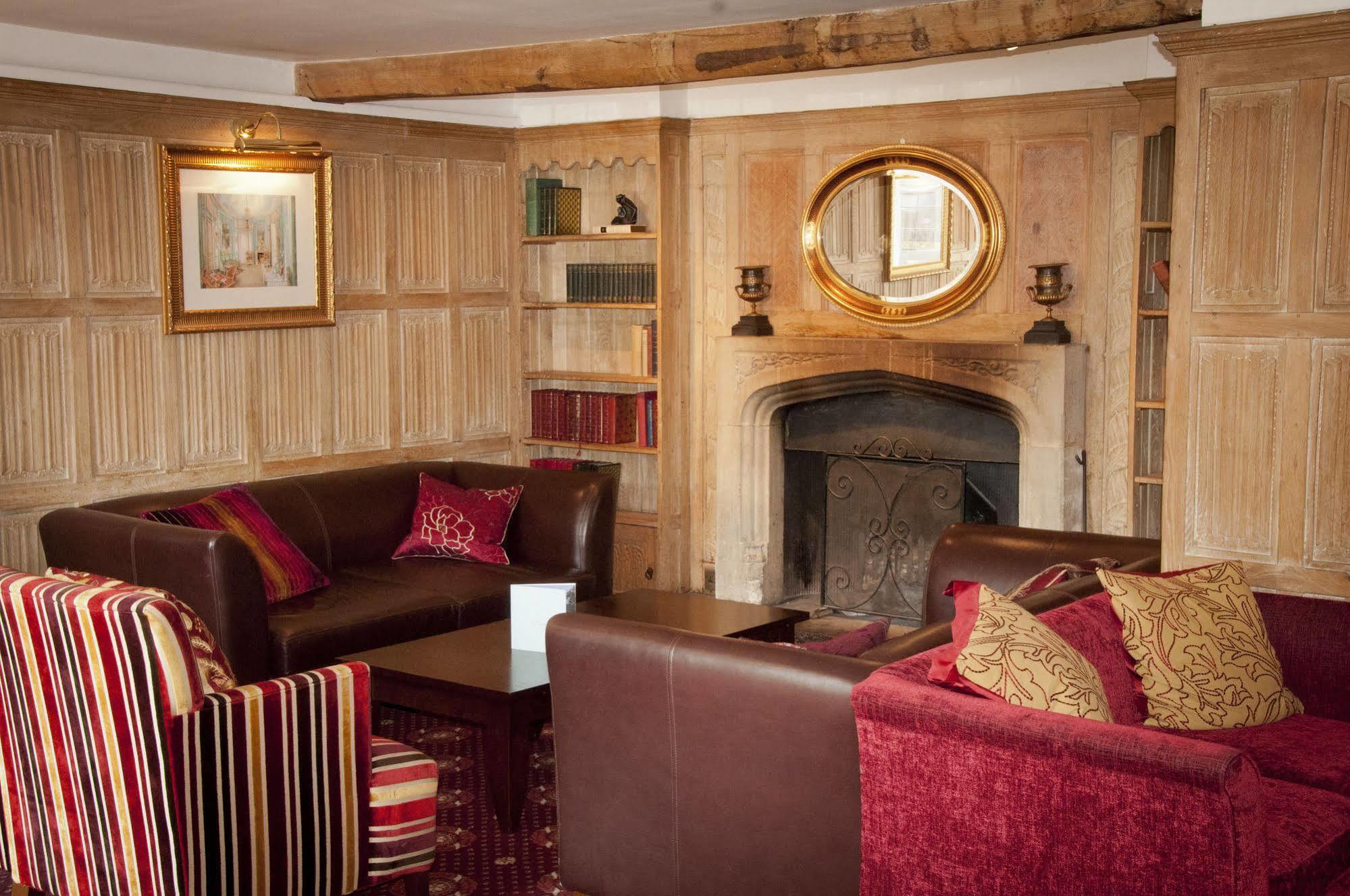 Ghyll Manor Country Hotel Horsham Exterior photo